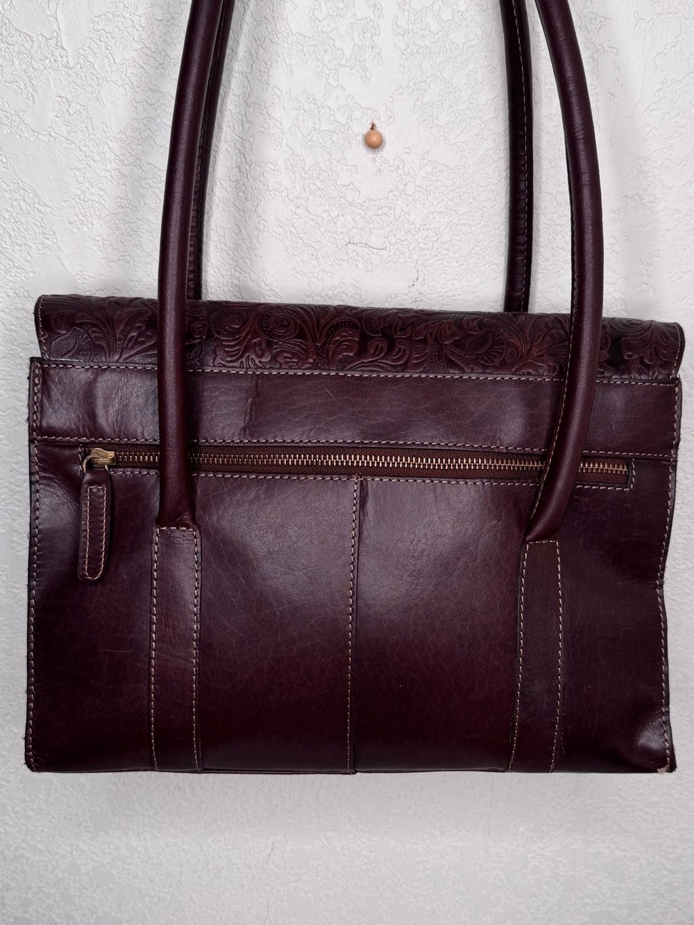 Wild West Dark cherry brown Hand tooled floral leather,turn lock,gold,plaid - Picture 5 of 12